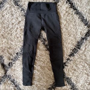 Alphalete Revival R6 Legging